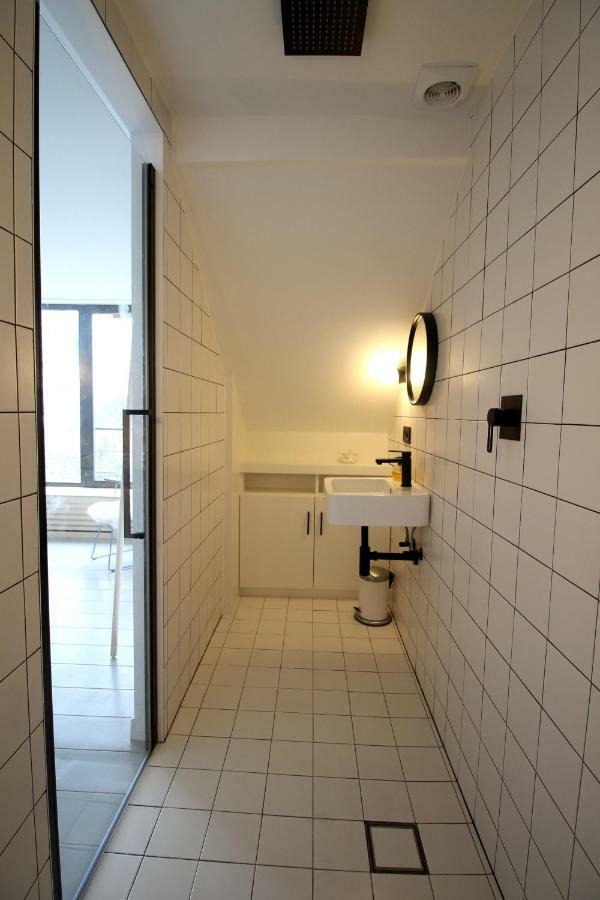Canopee Guesthouse Ixelles Exterior foto